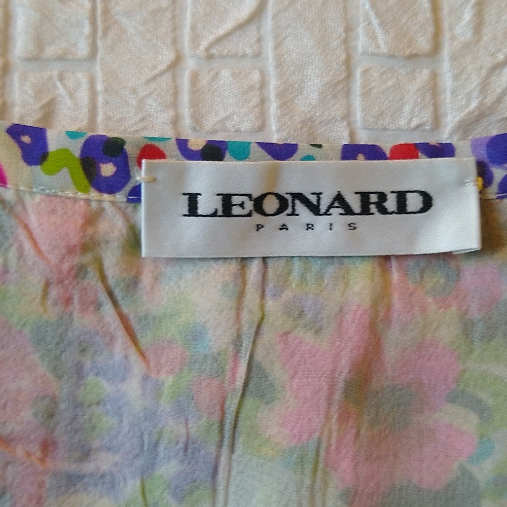 Leonard Paris pleated floral silk skirt size 40/ US 4-6 - Picture 2 of 8